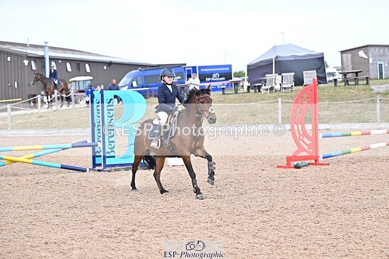 250826-162420-00293 - 70cm