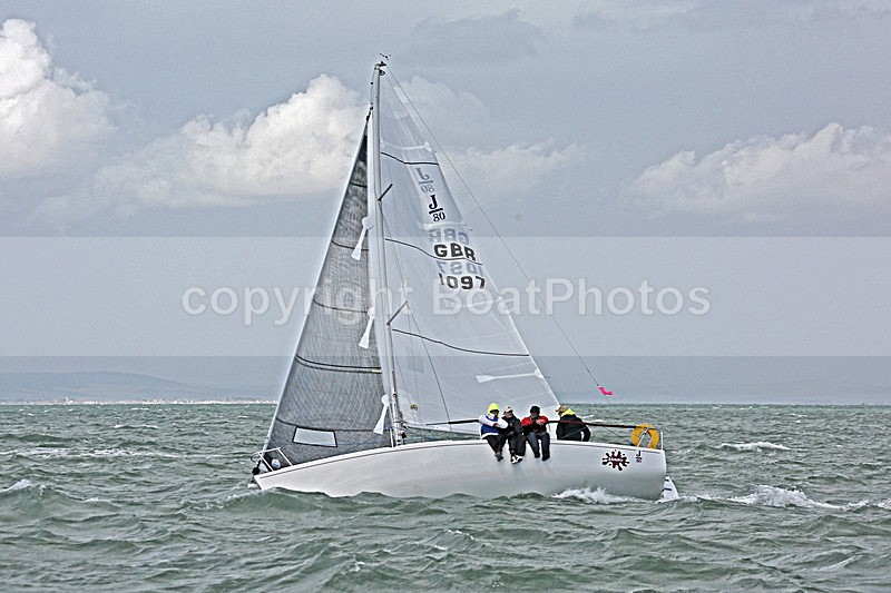 160702 GBR1097 - ROUND THE ISLAND Y92A2702_E - ROUND THE ISLAND 2016