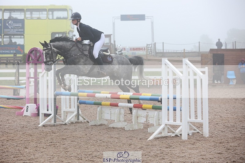 240630A-081953-11162 - Cls 30 British Novice and 80cm Open