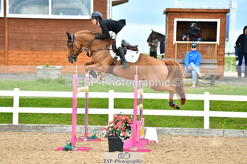 230721A-143228-06954 - Cls 22, 1 Star Gold 1.30m