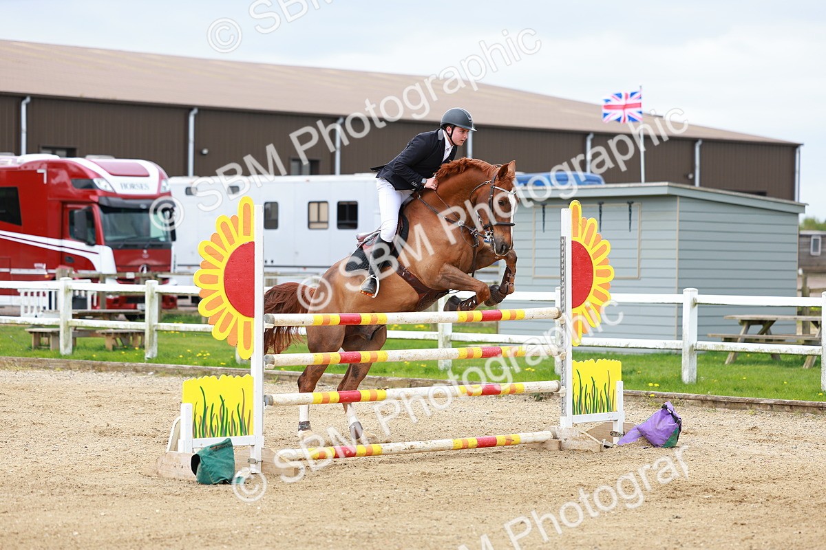 SBM_002628 - Class 11 - Senior Foxhunter - 1.20m