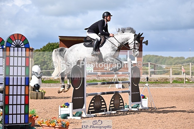 250912-113723-04063 - Cls 18 National 1.30m Open