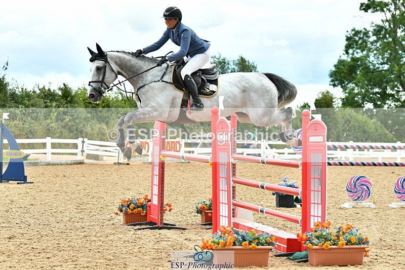 230721A-142116-06861 - Cls 22, 1 Star Gold 1.30m