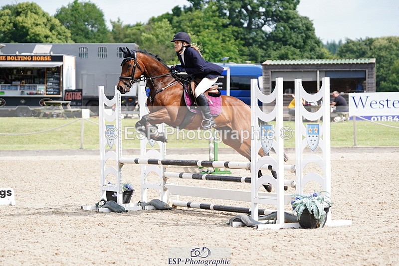 250613A-101256-01226 - Cls 9 85cm Amateur Quali