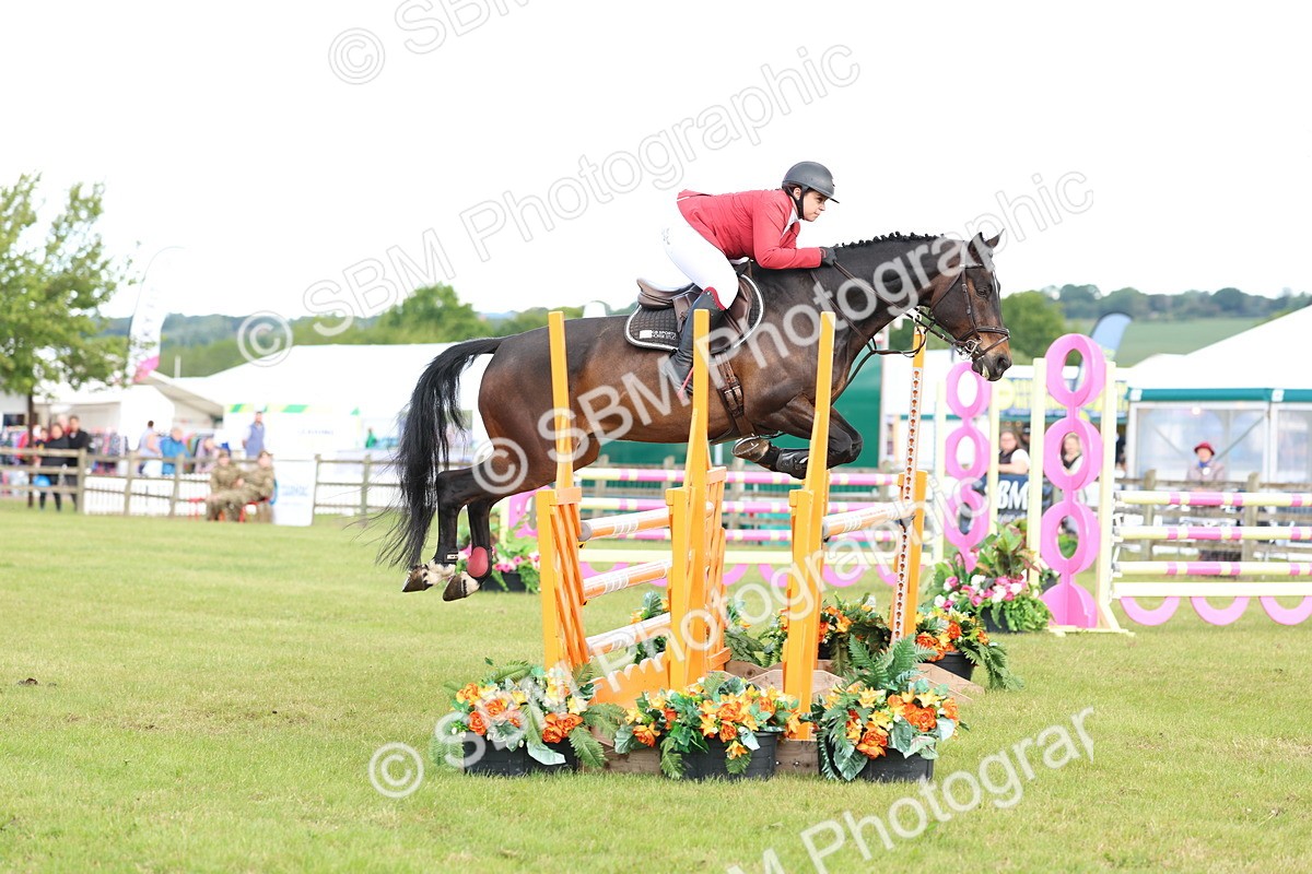 SBM_13462 - Class 206 - Senior Newcomers - 1.10m Open