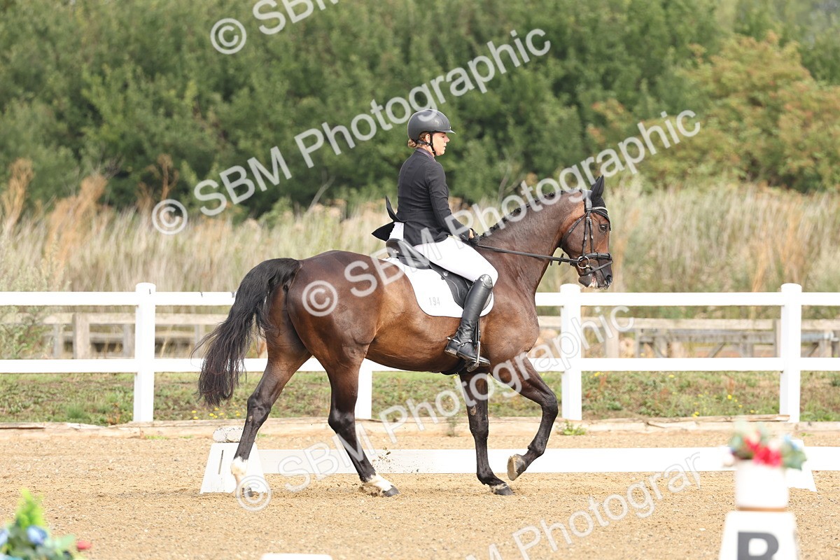 SBM_005408 - Class 6 - Novice 6 - 9.30-10.12