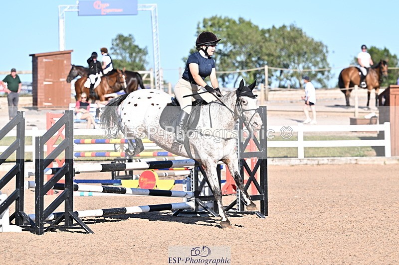 250708A-182522-00515 - 90cm Classes