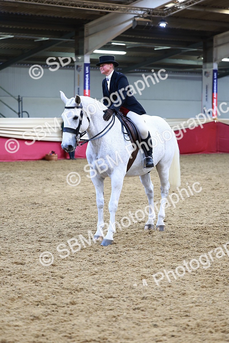 SBM_23517 - class 906 - Supreme Final - Ridden Pre Vet