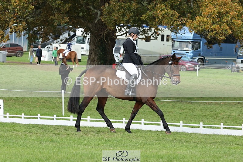 251024A-135406-12682 - H-655-Sarah.Sharp