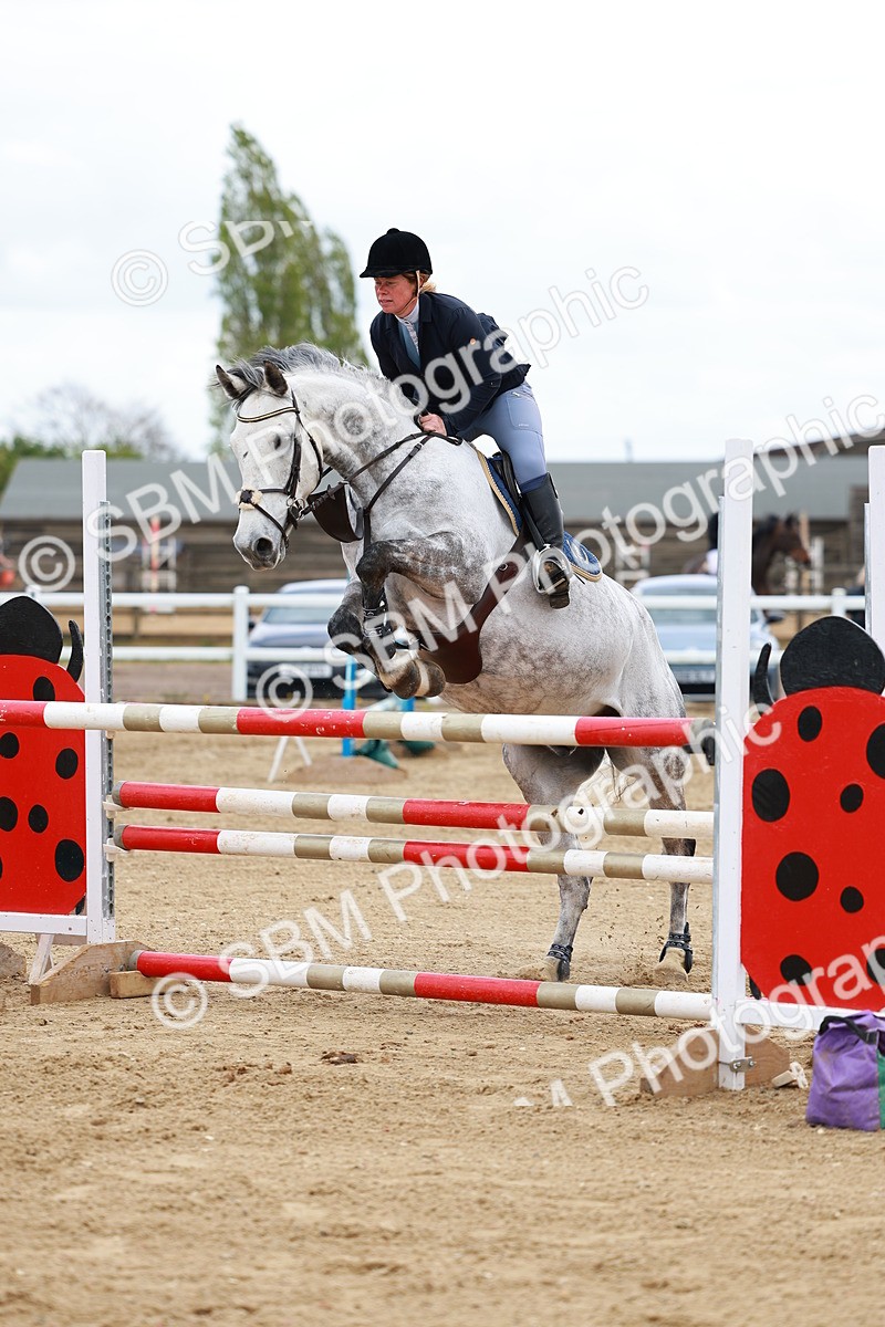 SBM_002557 - Class 10 - Senior Newcomers - 1.10m