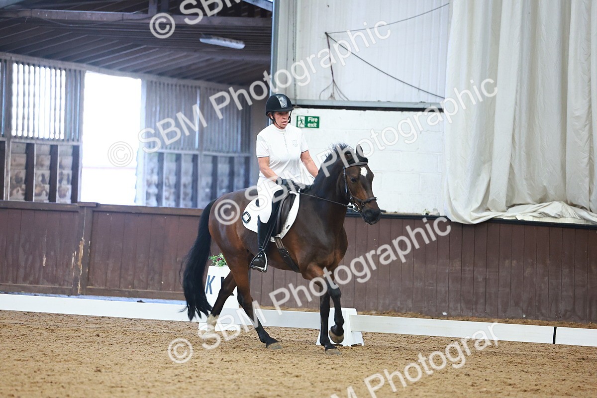 0B8A9085 - Class 6 - Novice 3