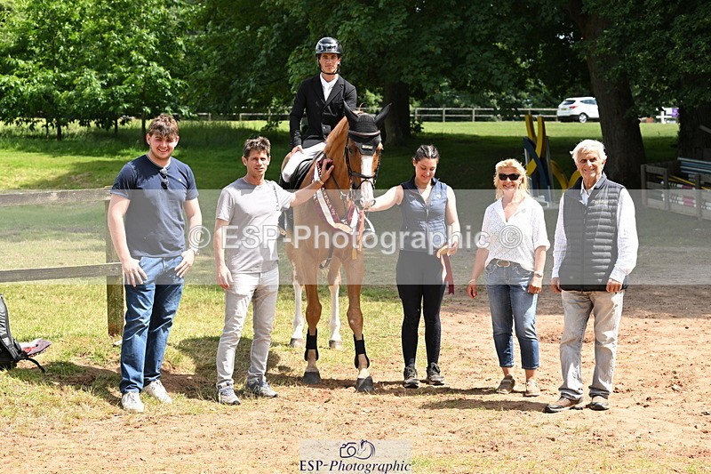 250615A-140815-11229 - Cls 38 Snr 1m40 GP