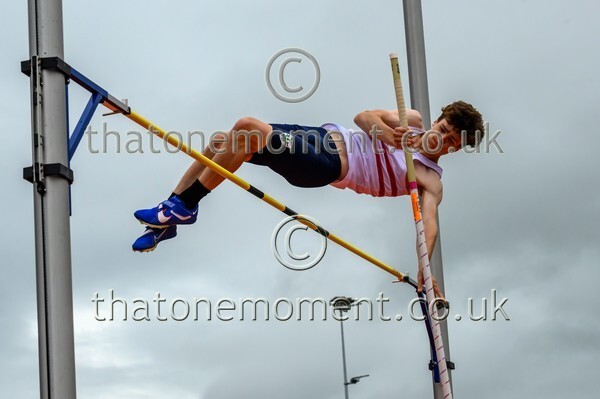 ComMast25-912158 - Field Male Set Two