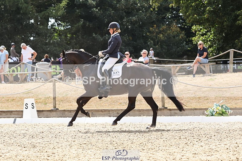 250809A-144742-04389 - 028-Sameera.RahmatallaForget.Me.Not.NE