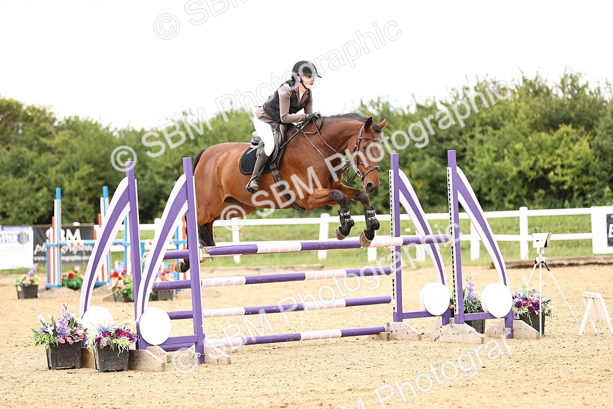 SBM_007759 - Class 19 - Senior Newcomers - 1.10m