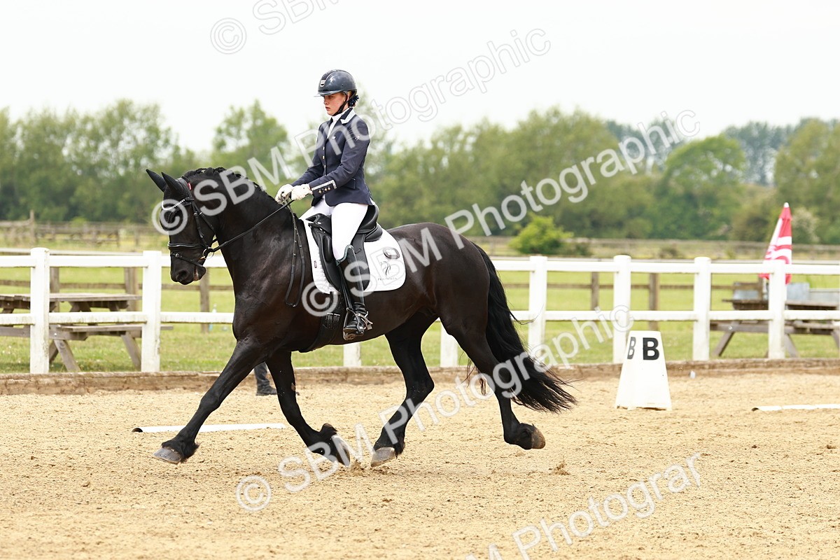 SBM_000991 - Class 6 - Novice 4