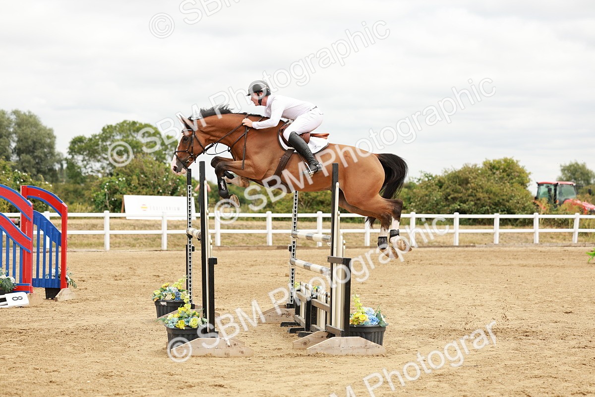 SBM_018197 - Class 21 - Senior Newcomers Championship 2d Rd