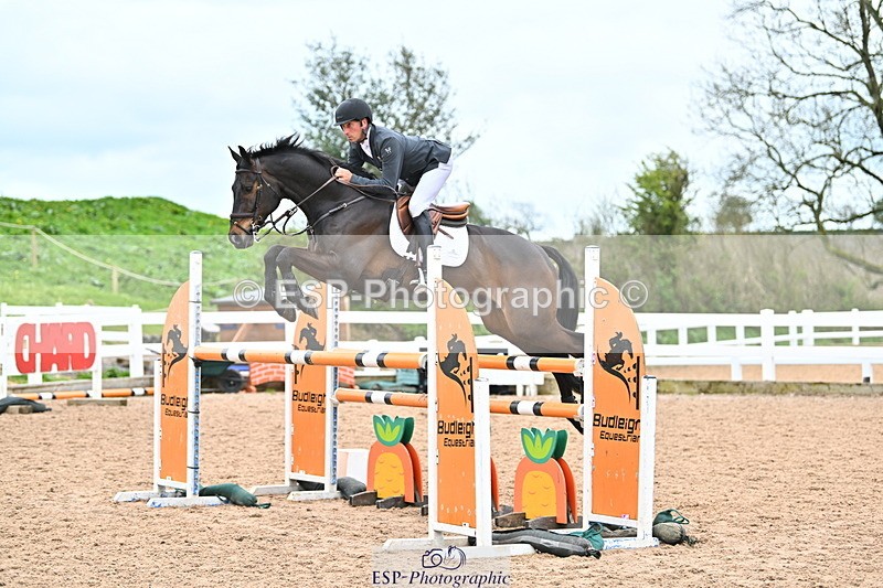 240501A-150255-01192 - Cls 8 Snr Foxhunter and 1.20m Open