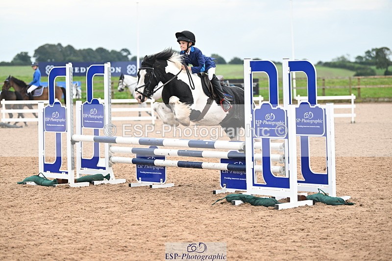 240907A-124117-01718 - Cls 3 Pony Medium Team 80cm & 90cm