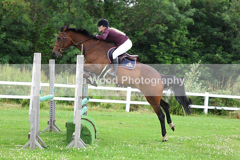 3E7A4087 - Class 6: Hawkins Motors Senior 1.00m Derby