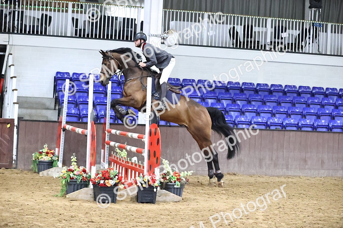 SBM_003584 - Class 16 - Senior Newcomer - 1.10m