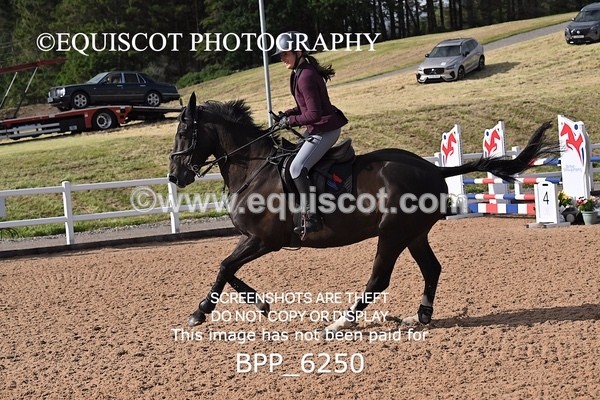 BPP_6250 - CLASS 11 THURS GFS Saddles Senior Newcomers/1.10m Open