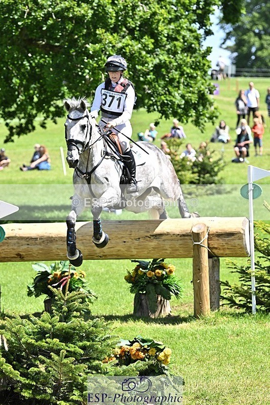 240525-121541-12981 - 371-TALIA-Grace_Taylor