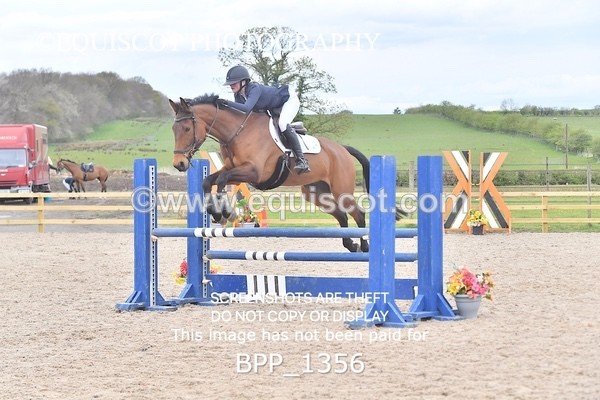 BPP_1356 - CLASS 15 SAT Senior BritiNovice/ 90cm Open