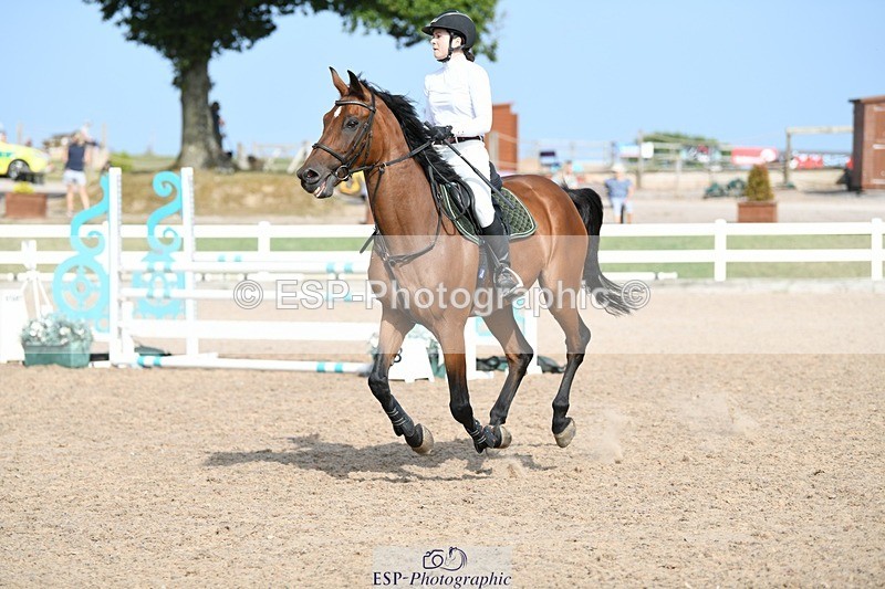 250725-170749-04098 - Cls 10 1.05m Amateur Quali