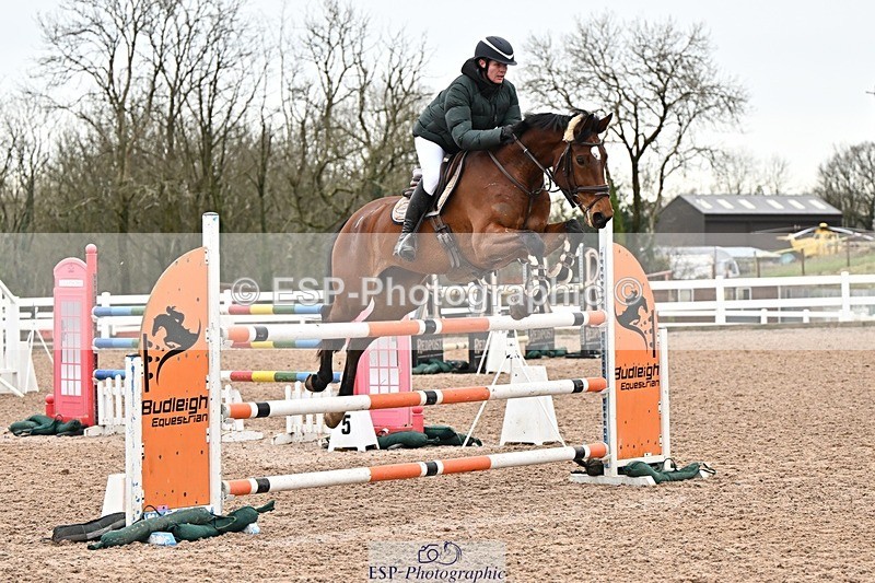 250129-132736-00445 - Cls 06 Foxhunter & 1.20m Open