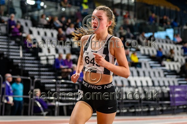 AgeInd25SAT-911280 - Track Female Set Two