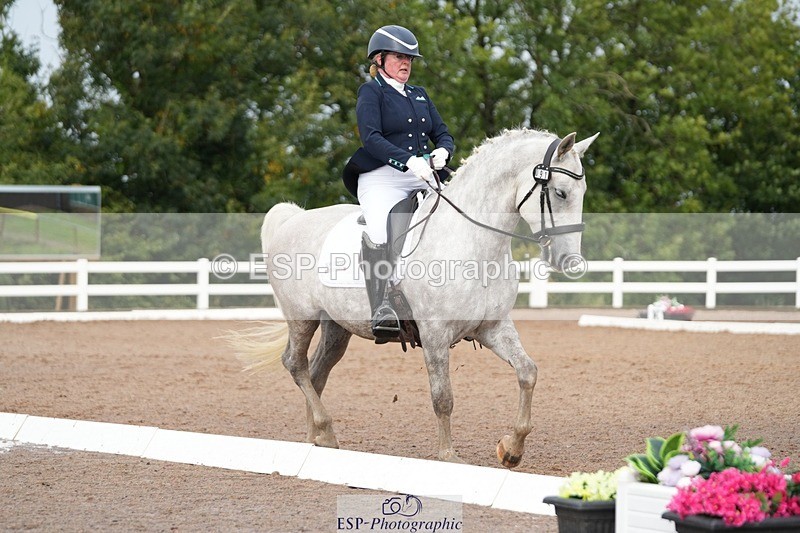 250907-112019-06045 - 091-Jenny.FolmanPluto.Barbana