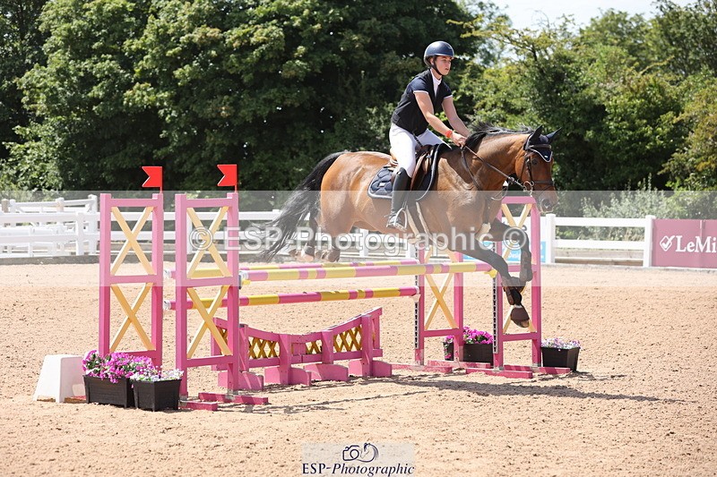 240718A-130258-05371 - Cls 9, 1 Star Bronze Tour 1.10m