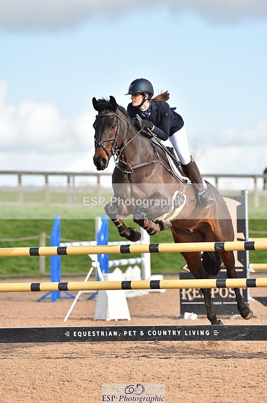 240306A-143010-01666 - Cls 4 Newcomers and 1.10m Open