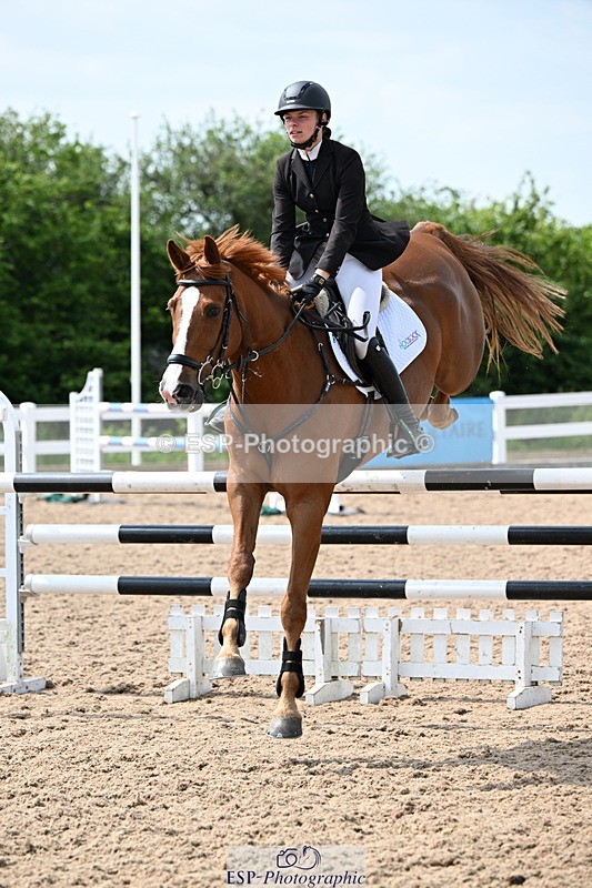 240605A-153710-00915 - Cls 5 Foxhunter and 1.20m Open