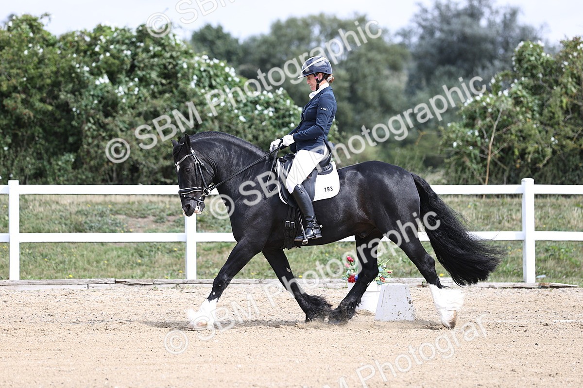 SBM_016706 - Class 14 Novice 23 - 11.53-12.56