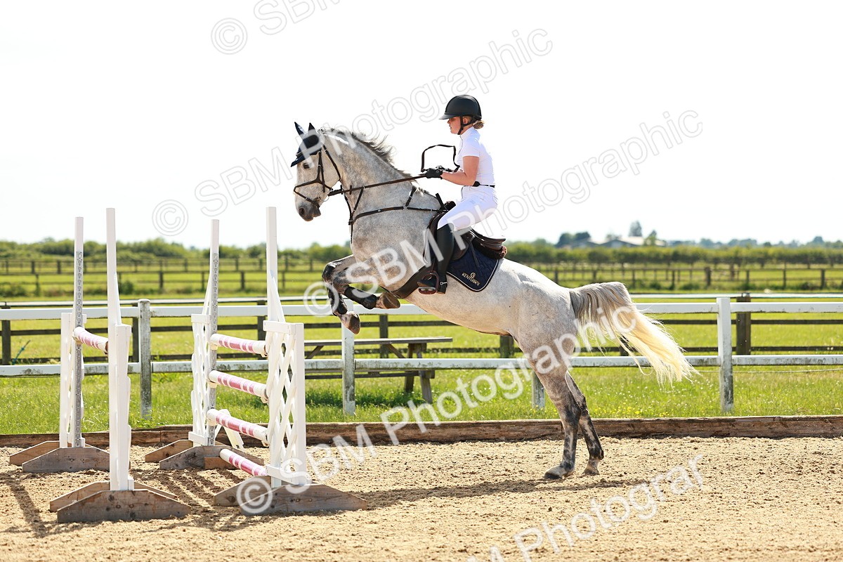 SBM_002560 - Class 4 - Senior Newcomers - 1.10m