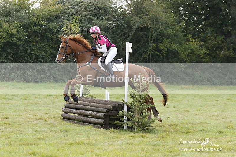  WWHT 171021 1041 - Open Novice (0.80m)  17/10/21