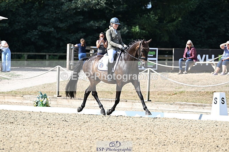 250810A-103142-05220 - 089-Amy.SchiesslActive.Sophocles