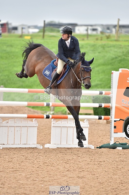 230810A-160728-01477 - Cls 12 1.40m Open