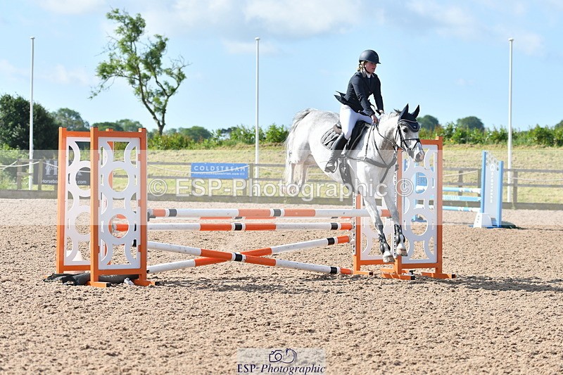 240609A-090258-03207 - Cls 15 Snr British Novice and 90cm Open