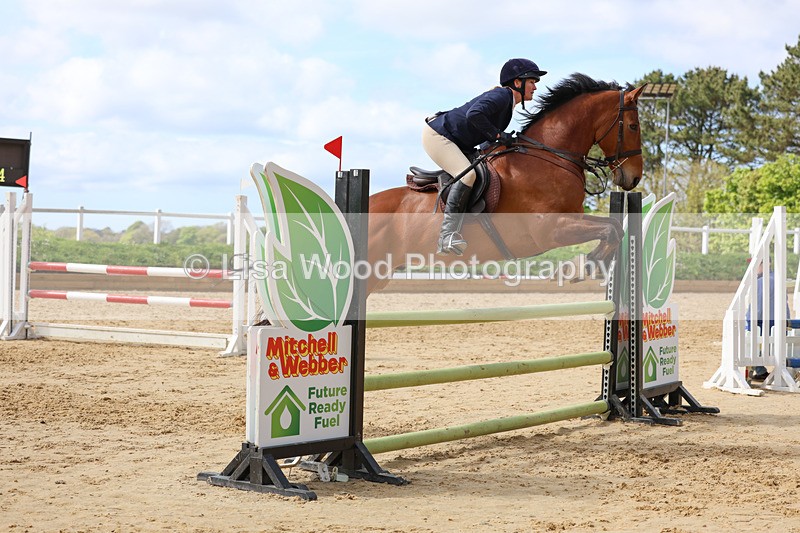 3E7A8251 - Class 11: 1 metre open