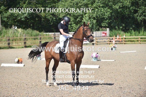 JAC_4934 - CLASS 7 / 8  ELEM 6 / 7