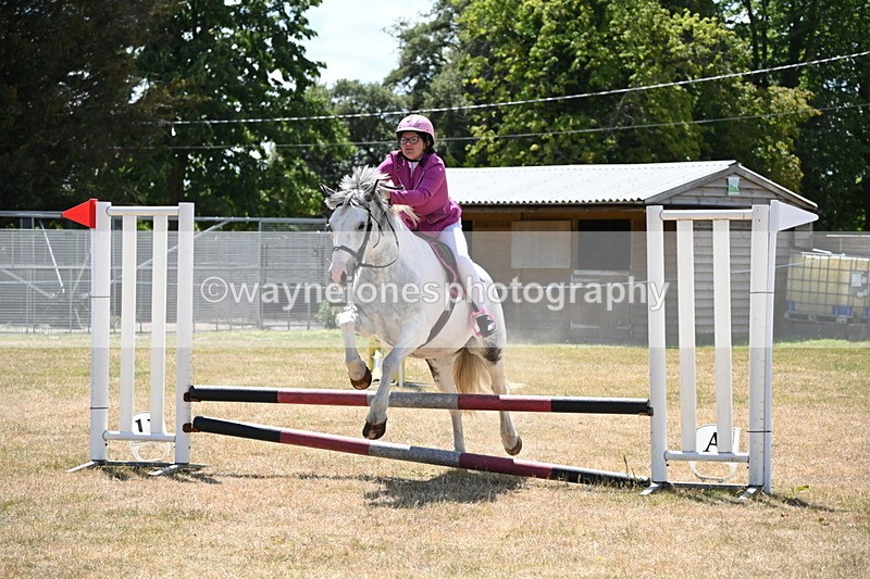 WJ6_5934 - Class 13 Novice 60cm