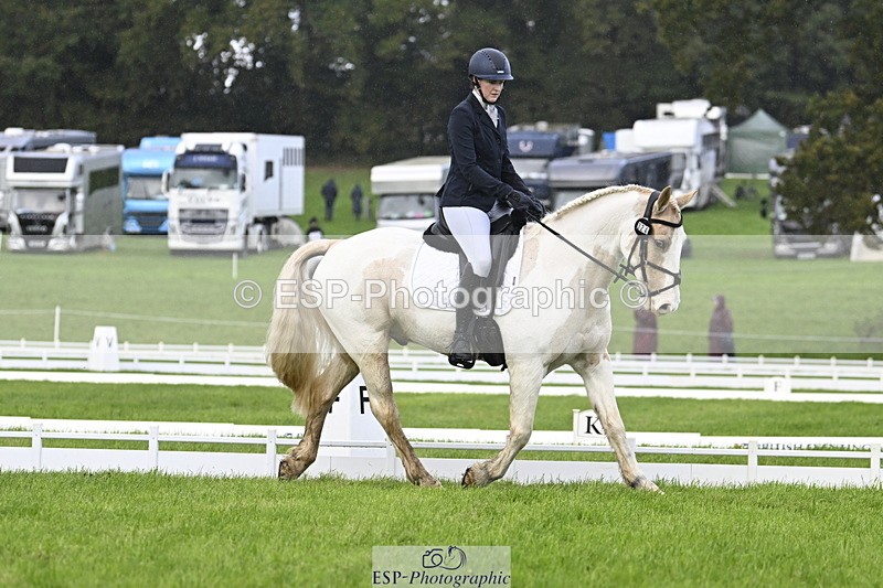 251023A-133901-04120 - D-324-Clare.Pascoe