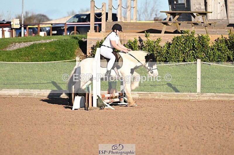 251130-101951-01340 - Cls 18 50cm Clear Round