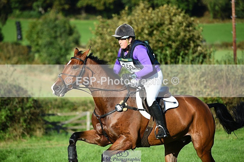 231022-152914-30394 - 359-ROSSDARRAGH.NERO-Charlotte.Rowe-XC