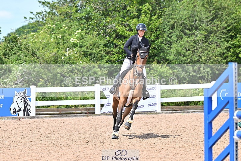 240619A-124726-00213 - Cls 2 Snr Discovery and 1m Open