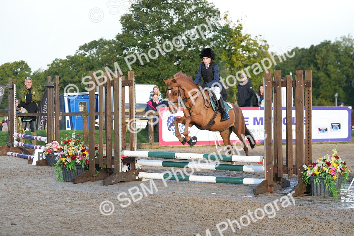 SBM_32130_J5 Junior Pony 50cm Championship - Rosie Hamilton