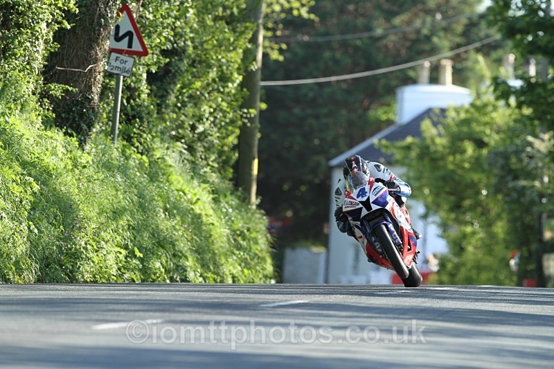Conor Cummins - Monster Energy Supersport Race 1